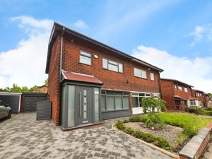 Front External- click for photo gallery